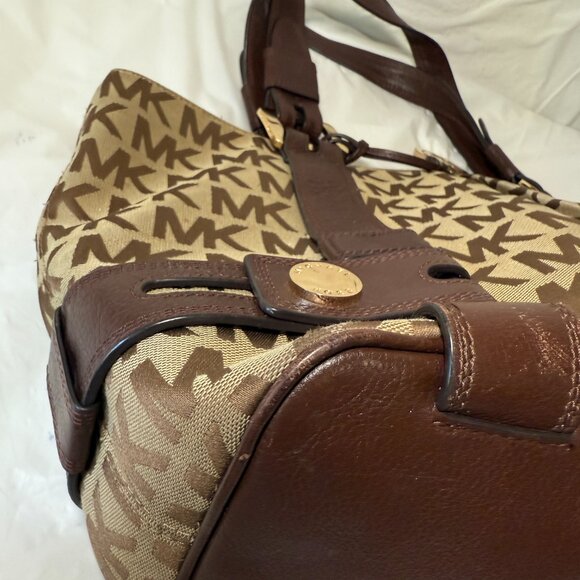 Michael Kors MICHAEL Authentic Harness Grab Bag Style 35F3GHNT3J - Picture 11 of 16